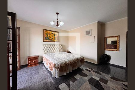 Casa à venda com 267m², 3 quartos e 1 vagaSuite