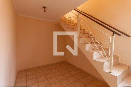 Sala 2 de casa para alugar com 3 quartos, 182m² em Vila Prudente, São Paulo