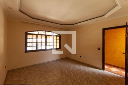 Sala 1 de casa para alugar com 3 quartos, 182m² em Vila Prudente, São Paulo