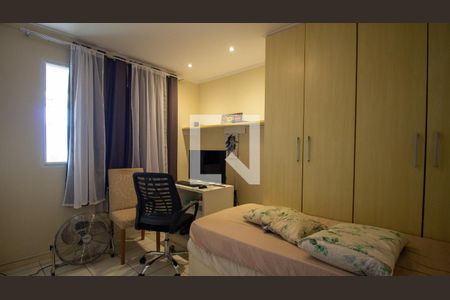 Apartamento à venda com 99m², 3 quartos e 2 vagas Apartamento à venda com 99m², 3 quartos e 2 vagasQuarto 1