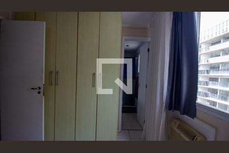 Apartamento à venda com 99m², 3 quartos e 2 vagasSuíte