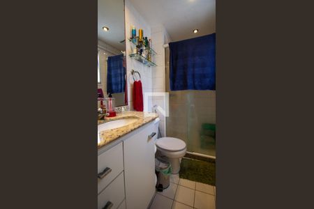 Apartamento à venda com 99m², 3 quartos e 2 vagas Apartamento à venda com 99m², 3 quartos e 2 vagasBanheiro da Suíte