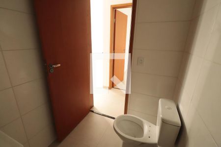 Apartamento para alugar com 37m², 2 quartos e sem vagaBanheiro