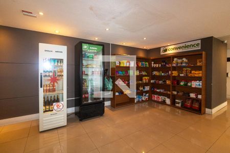 Apartamento para alugar com 26m², 1 quarto e 1 vaga Apartamento para alugar com 26m², 1 quarto e 1 vagaMini Mercado