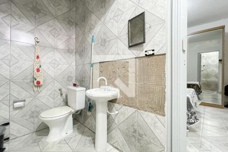 Casa à venda com 76m², 2 quartos e 1 vaga Casa à venda com 76m², 2 quartos e 1 vagaBanheiro - Suíte