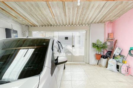 Casa à venda com 76m², 2 quartos e 1 vaga Casa à venda com 76m², 2 quartos e 1 vagaGaragem