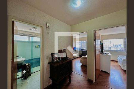 Apartamento à venda com 138m², 3 quartos e 1 vaga Apartamento à venda com 138m², 3 quartos e 1 vagaCorredor Quartos