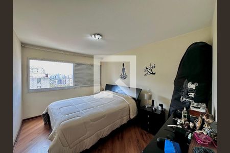 Apartamento à venda com 138m², 3 quartos e 1 vaga Apartamento à venda com 138m², 3 quartos e 1 vaga Suíte