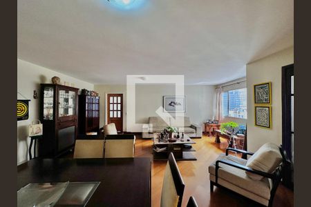 Apartamento à venda com 138m², 3 quartos e 1 vaga Apartamento à venda com 138m², 3 quartos e 1 vagaSala