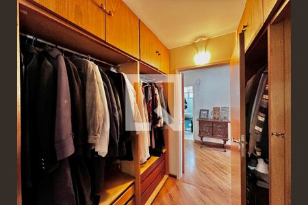 Apartamento à venda com 138m², 3 quartos e 1 vaga Apartamento à venda com 138m², 3 quartos e 1 vagaCloset Suíte