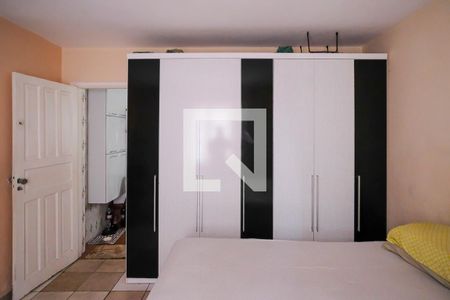 Quarto 1 de casa para alugar com 2 quartos, 65m² em Olímpico, São Caetano do Sul