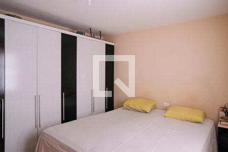 Quarto 1 de casa para alugar com 2 quartos, 65m² em Olímpico, São Caetano do Sul