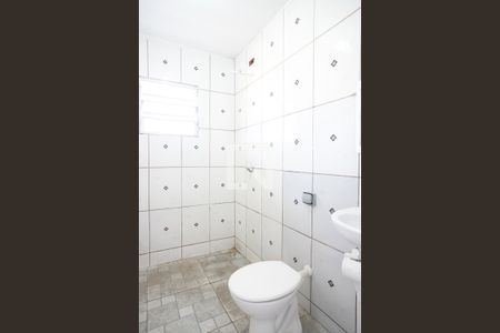 Banheiro de casa para alugar com 1 quarto, 39m² em Nova Gerty, São Caetano do Sul