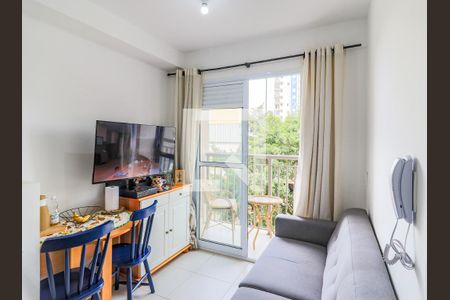 Apartamento à venda com 27m², 1 quarto e sem vaga Apartamento à venda com 27m², 1 quarto e sem vagaSala