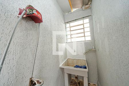 Casa para alugar com 72m², 2 quartos e 1 vagaÁrea de Serviço