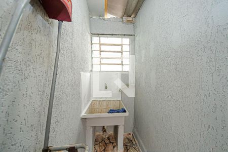 Casa para alugar com 72m², 2 quartos e 1 vagaÁrea de Serviço