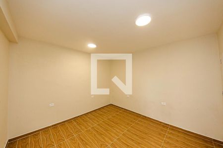 Quarto de casa para alugar com 2 quartos, 72m² em Chácara Mafalda, São Paulo