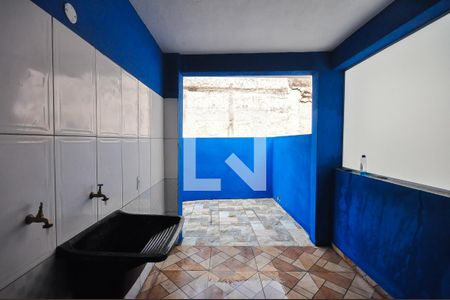 Casa para alugar com 250m², 2 quartos e 1 vaga Casa para alugar com 250m², 2 quartos e 1 vagaÁrea de Serviço