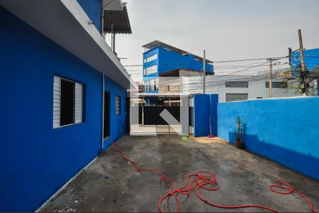 Garagem de casa para alugar com 2 quartos, 250m² em Jardim Oliveiras, Taboão da Serra