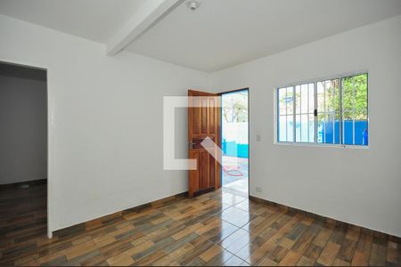 Casa para alugar com 2 quartos, 250m² em Jardim Oliveiras, Taboão da Serra