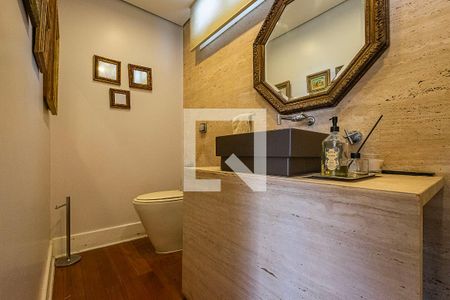 Casa à venda com 400m², 4 quartos e 3 vagas Casa à venda com 400m², 4 quartos e 3 vagasLavabo