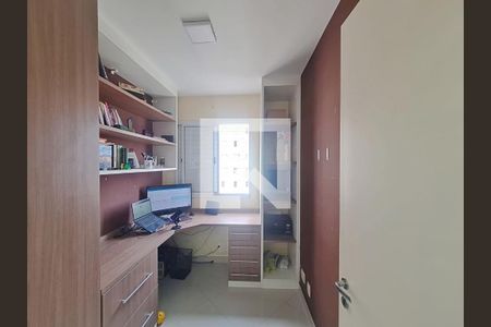 Apartamento à venda com 56m², 3 quartos e 1 vagaQuarto 2