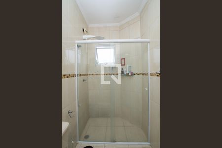 Casa à venda com 200m², 3 quartos e 4 vagasBanheiro da Suíte