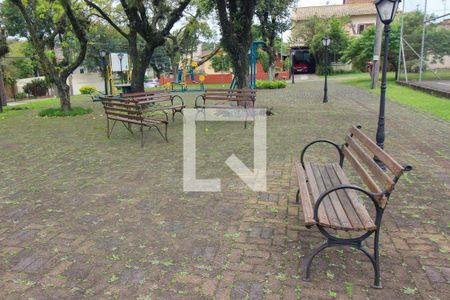 Casa de condomínio à venda com 300m², 4 quartos e 3 vagasÁrea comum