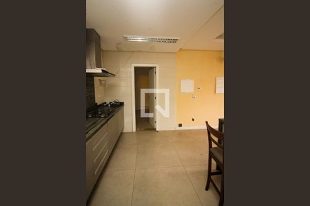 Casa de condomínio à venda com 300m², 4 quartos e 3 vagasCozinha