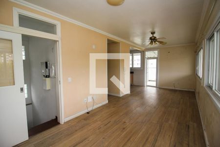 Casa de condomínio à venda com 300m², 4 quartos e 3 vagasVaranda