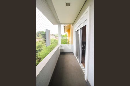 Casa de condomínio à venda com 300m², 4 quartos e 3 vagasSacada da suíte 1