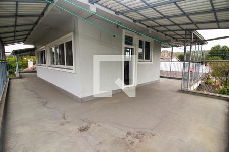 Casa de condomínio à venda com 300m², 4 quartos e 3 vagasTerraço