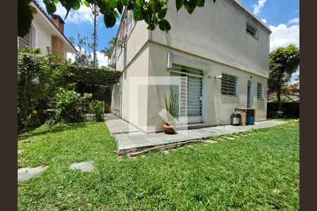 Casa para alugar com 450m², 3 quartos e 2 vagas Casa para alugar com 450m², 3 quartos e 2 vagasÁrea comum