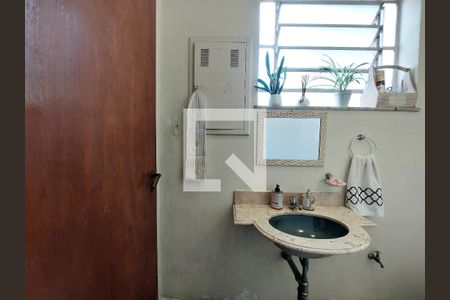 Casa para alugar com 450m², 3 quartos e 2 vagas Casa para alugar com 450m², 3 quartos e 2 vagasLavabo