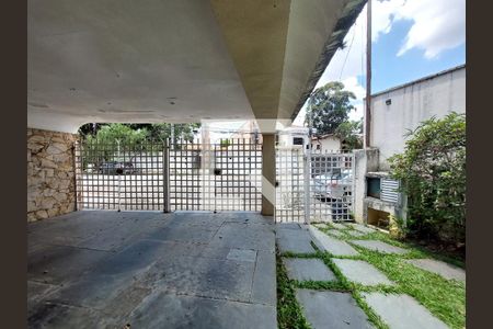 Casa para alugar com 450m², 3 quartos e 2 vagas Casa para alugar com 450m², 3 quartos e 2 vagasGaragem