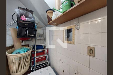 Casa para alugar com 450m², 3 quartos e 2 vagas Casa para alugar com 450m², 3 quartos e 2 vagasBanheiro na Área de Serviço