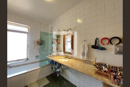 Casa para alugar com 450m², 3 quartos e 2 vagas Casa para alugar com 450m², 3 quartos e 2 vagasBanheiro 1