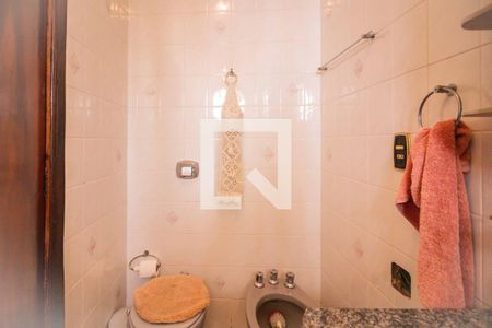 Apartamento à venda com 230m², 4 quartos e 4 vagasSuite 2