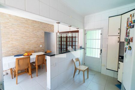 Casa para alugar com 280m², 5 quartos e 2 vagasCozinha