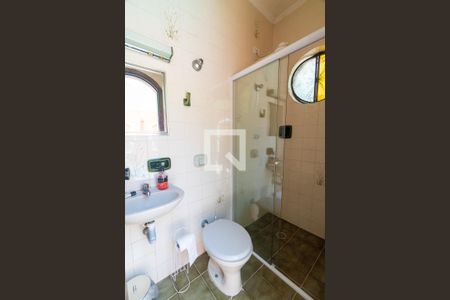 Casa para alugar com 280m², 5 quartos e 2 vagasBanheiro de serviço