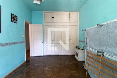 Casa à venda com 200m², 4 quartos e 2 vagas Casa à venda com 200m², 4 quartos e 2 vagasQuarto 3