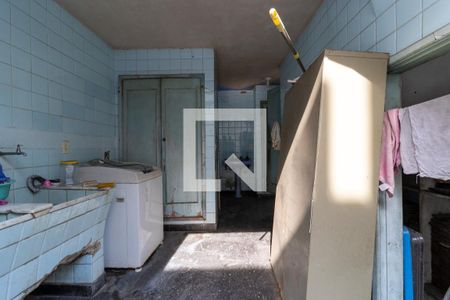 Casa à venda com 200m², 4 quartos e 2 vagas Casa à venda com 200m², 4 quartos e 2 vagasÁrea de Serviço