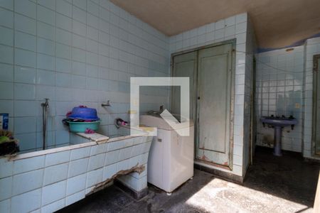 Casa à venda com 200m², 4 quartos e 2 vagas Casa à venda com 200m², 4 quartos e 2 vagasÁrea de Serviço