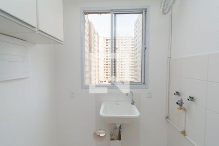 Apartamento à venda com 46m², 2 quartos e 1 vaga Apartamento à venda com 46m², 2 quartos e 1 vagaCozinha e Área de Serviço