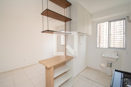 Apartamento à venda com 46m², 2 quartos e 1 vaga Apartamento à venda com 46m², 2 quartos e 1 vagaCozinha e Área de Serviço