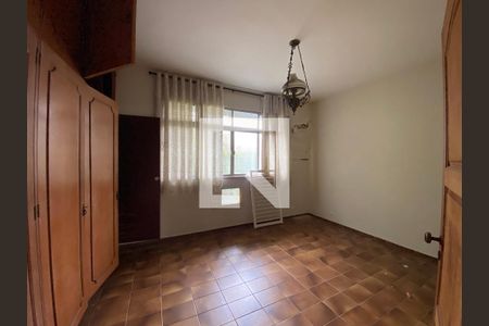 Casa à venda com 403m², 5 quartos e 5 vagasQuarto 2