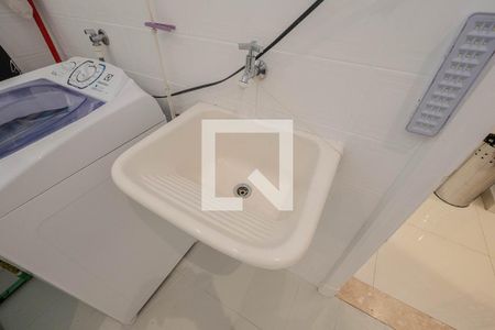 Apartamento para alugar com 48m², 1 quarto e sem vaga Apartamento para alugar com 48m², 1 quarto e sem vagaBanheiro