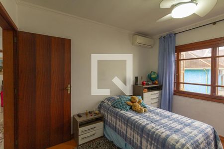 Casa à venda com 476m², 4 quartos e 6 vagas Casa à venda com 476m², 4 quartos e 6 vagasQuarto 2