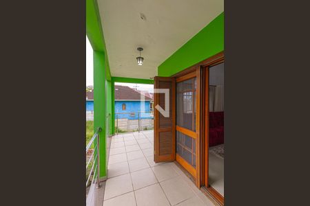 Casa à venda com 476m², 4 quartos e 6 vagas Casa à venda com 476m², 4 quartos e 6 vagasSacada da Sala