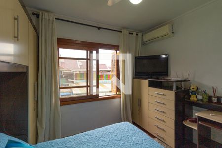 Casa à venda com 476m², 4 quartos e 6 vagas Casa à venda com 476m², 4 quartos e 6 vagasQuarto 1